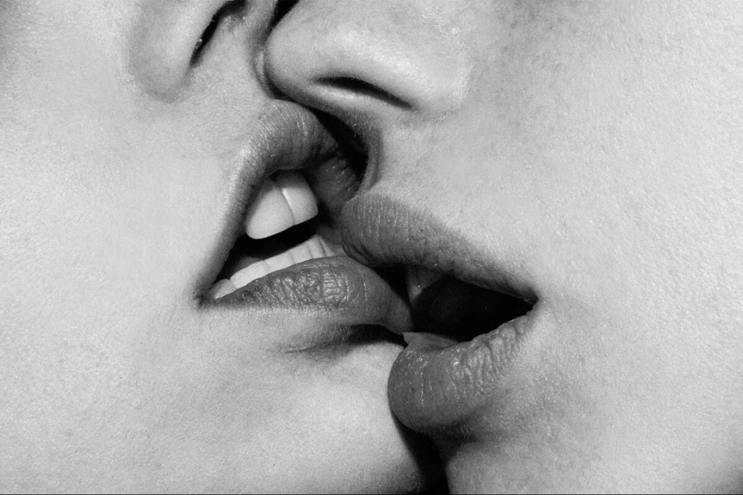 Beso delicado