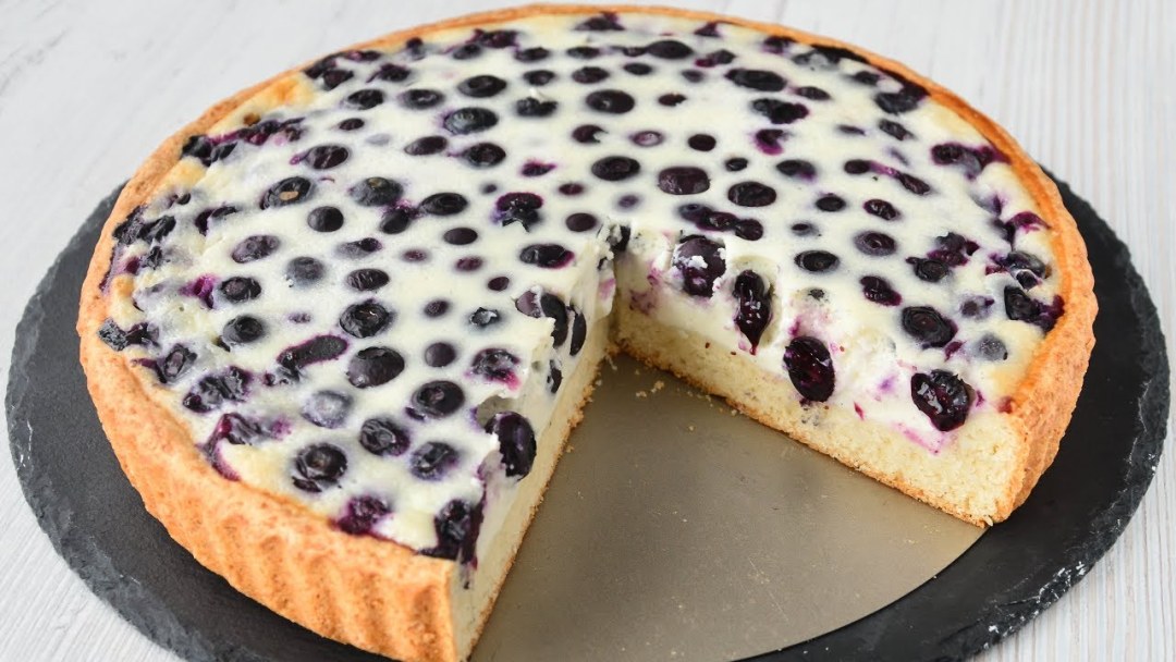 Smetannik sin arena con bayas