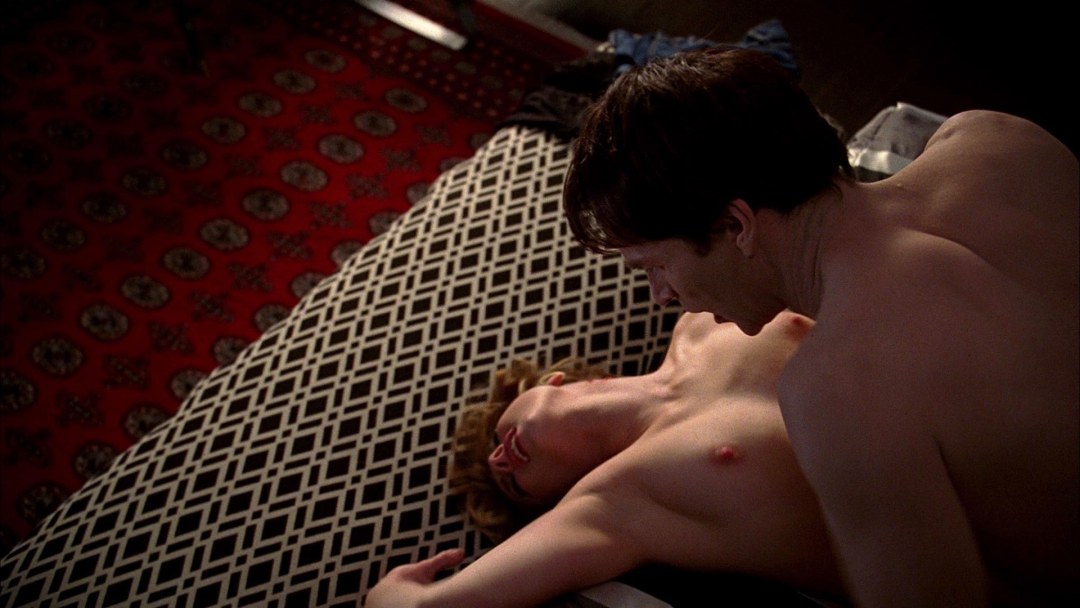Alexandra Brenridge desnudo