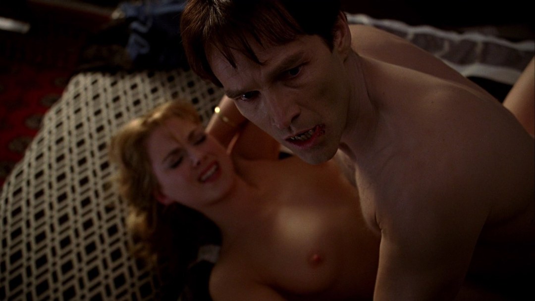 Alexandra Brenridge desnudo