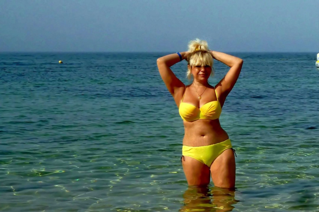 Yana Mironenko grandes tetas
