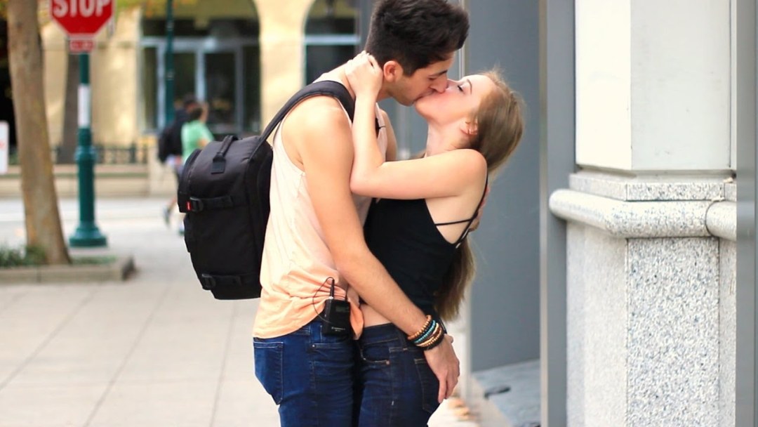 Broma beso