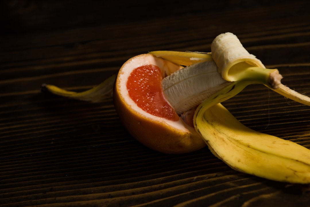 Frutas con una pista