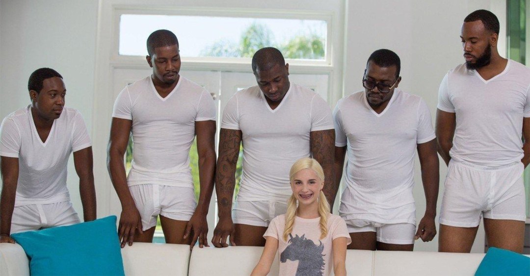 Piper Perry y 5 negros
