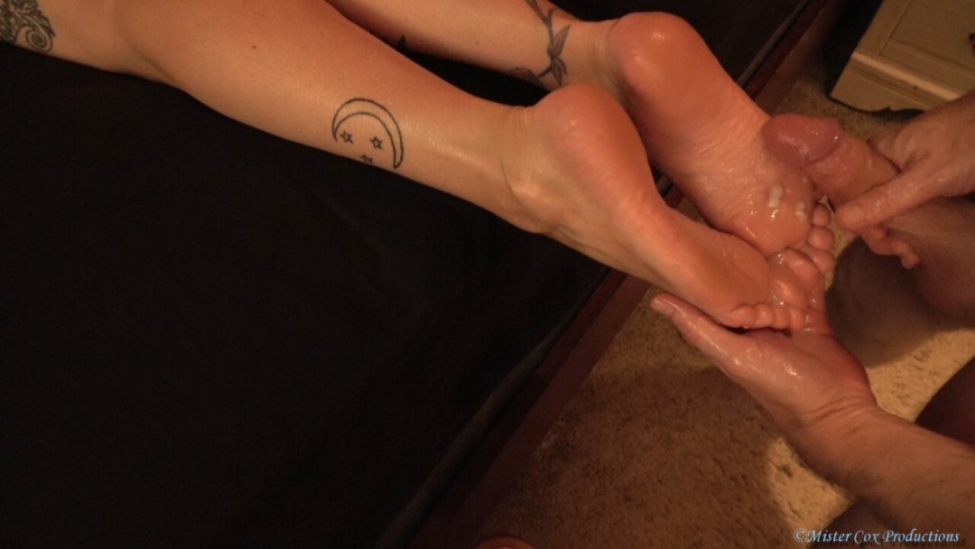 Nelly Kent Anal y Footfetish