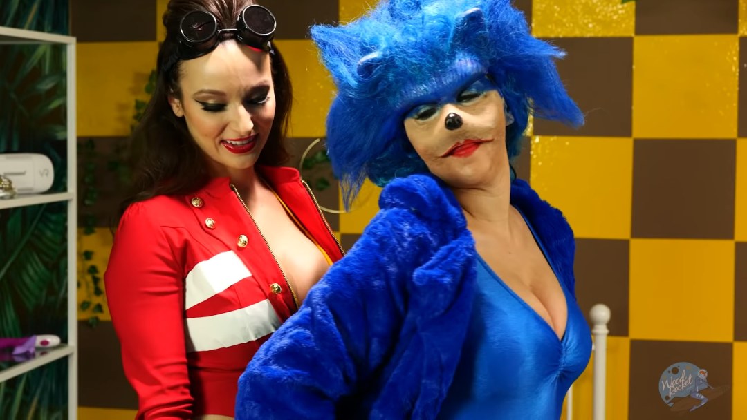 Fotos Video Parodia desnuda