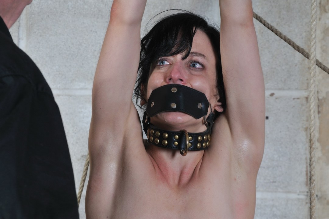 Eliza Graves anal bdsm
