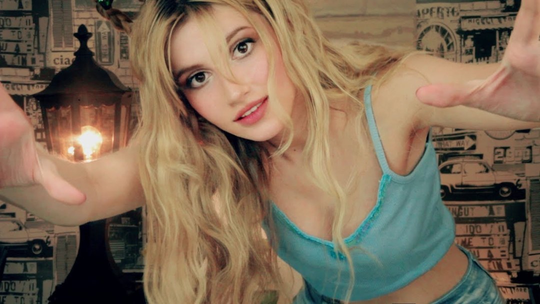 Ksenia Kochegarova ASMR Honeygirl