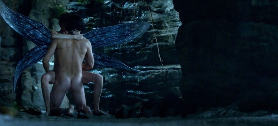 (18+) Cara Delevingne