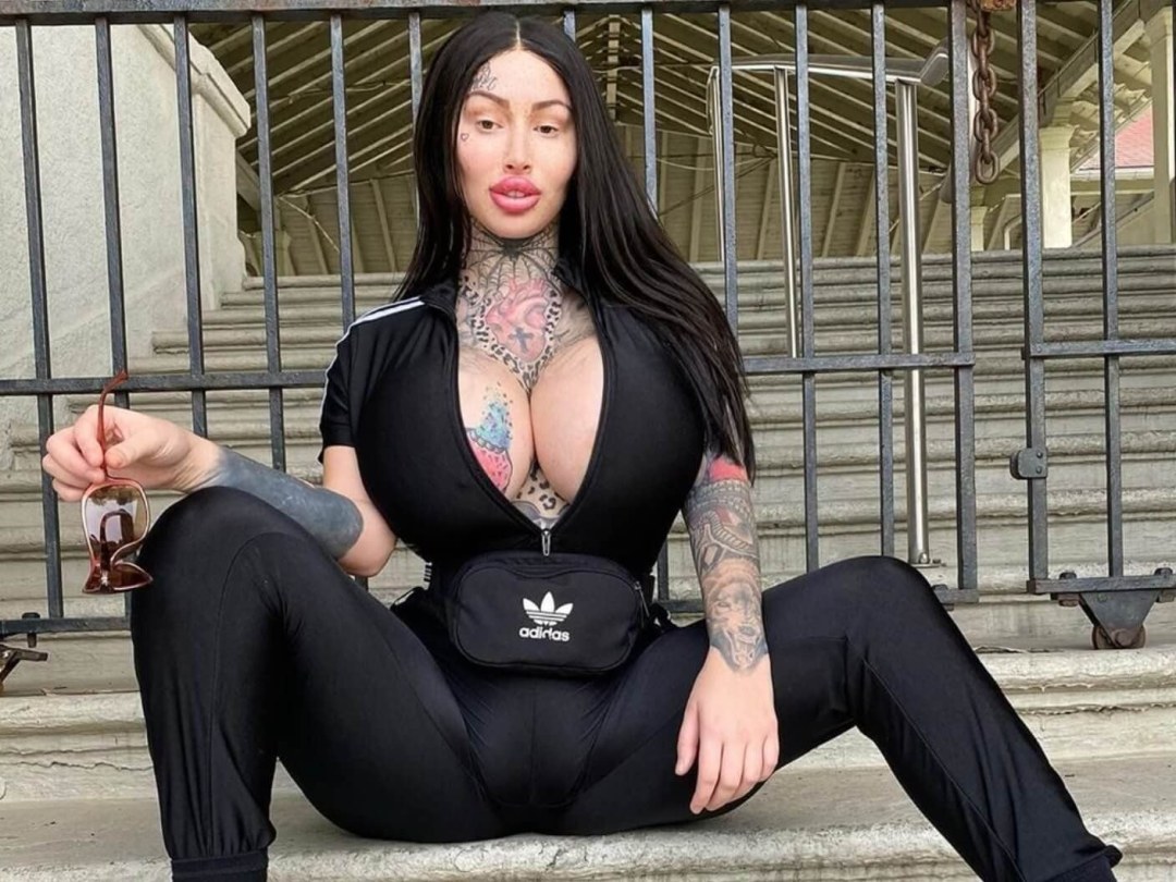 Progoli Molly Schulz