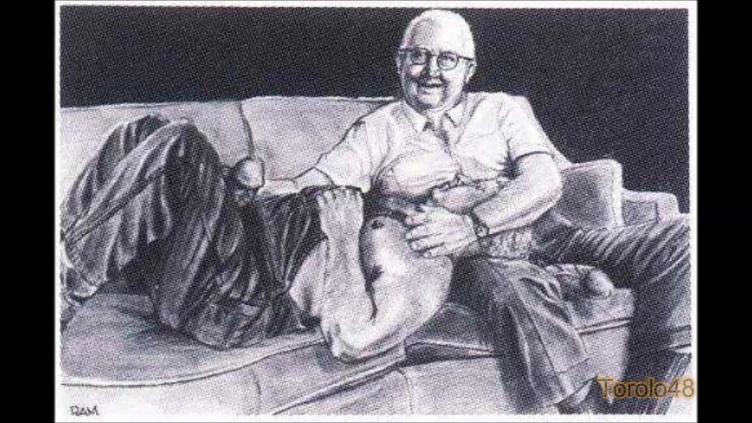 Hombre gordio de bigotación