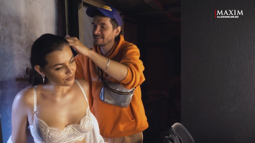 Sofya Tayurskaya Hot Photos para Maxim