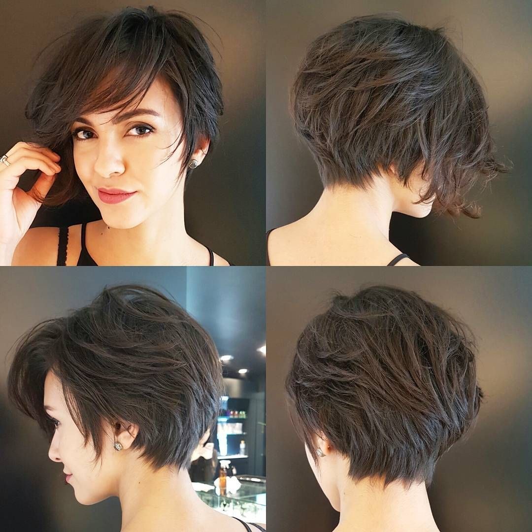 Corte de pelo corto con hilos frontales alargados