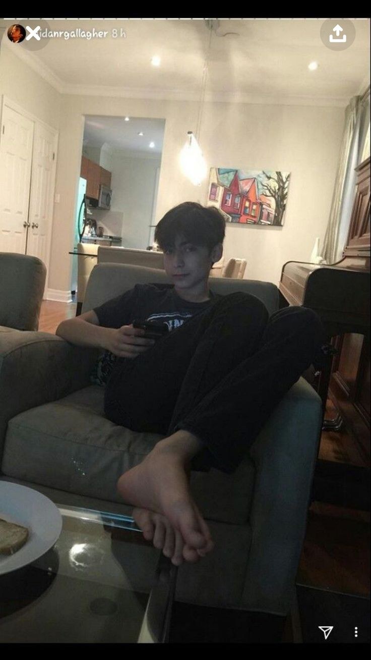 Peyton Marmar en una toalla