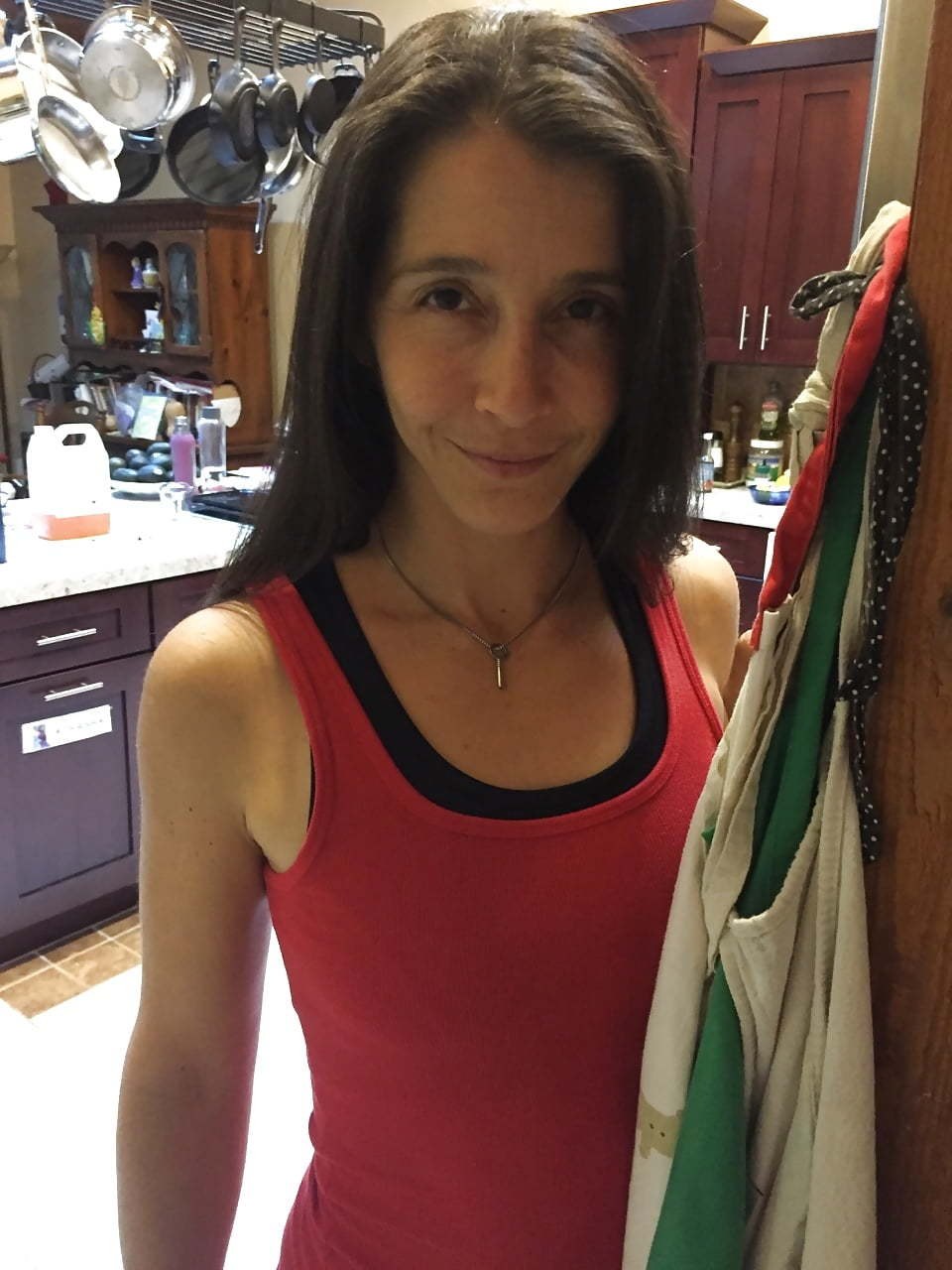 Jennifer Larsen Yogahotwife Family