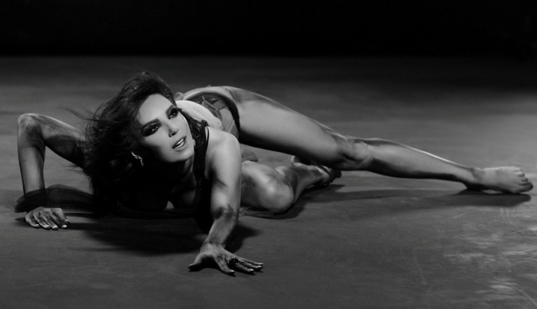 Alina Pokrovskaya desnuda