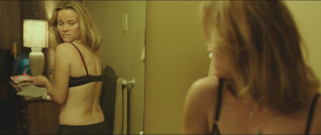 Reese Witherspoon desnudo posando sus grandes tetas coño falso