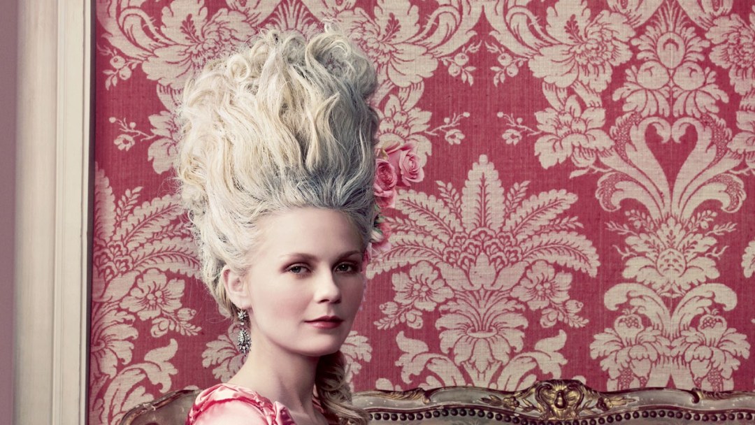 Kirste Dunst Antoinette Hot