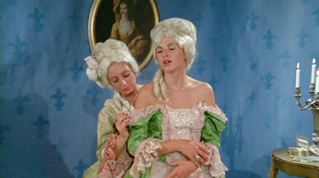Kirste Dunst Maria Antoinette Bedding
