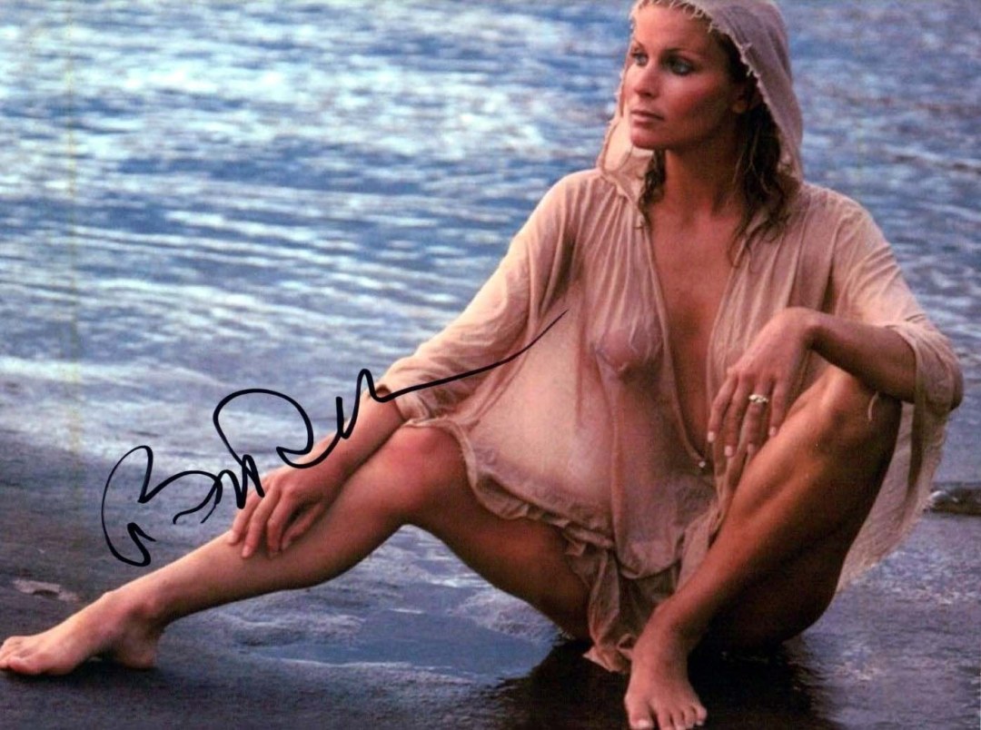 Bo Derek Actriz desnuda