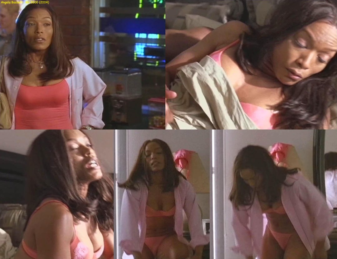 Pechos desnudos de Angela Bassett
