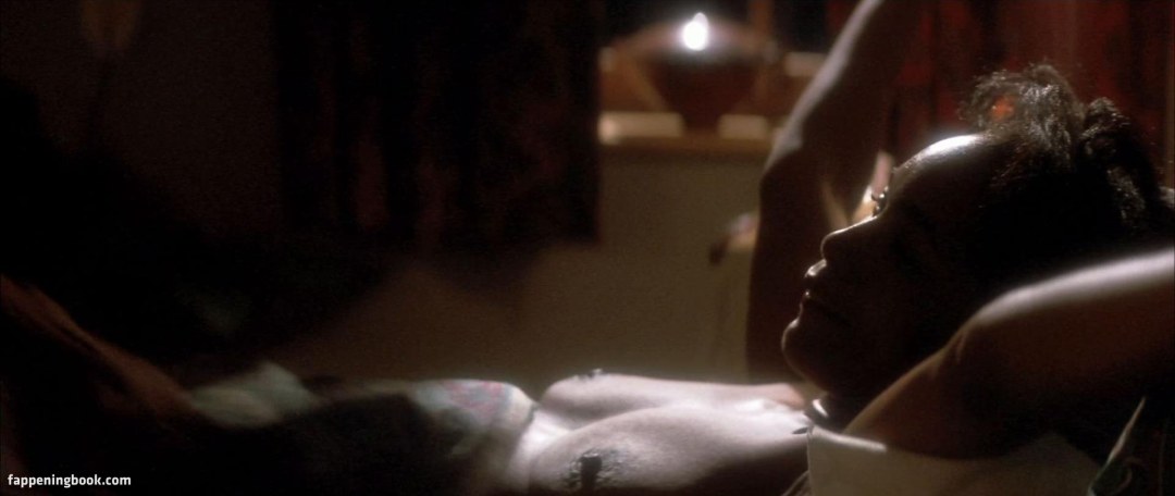 Angela Bassett Tits