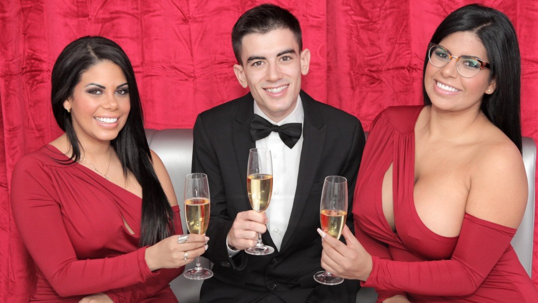 Brazzers - Gina Valentina, Mercedes Carrera, Jordi Extray Sexchange (11/06/2019