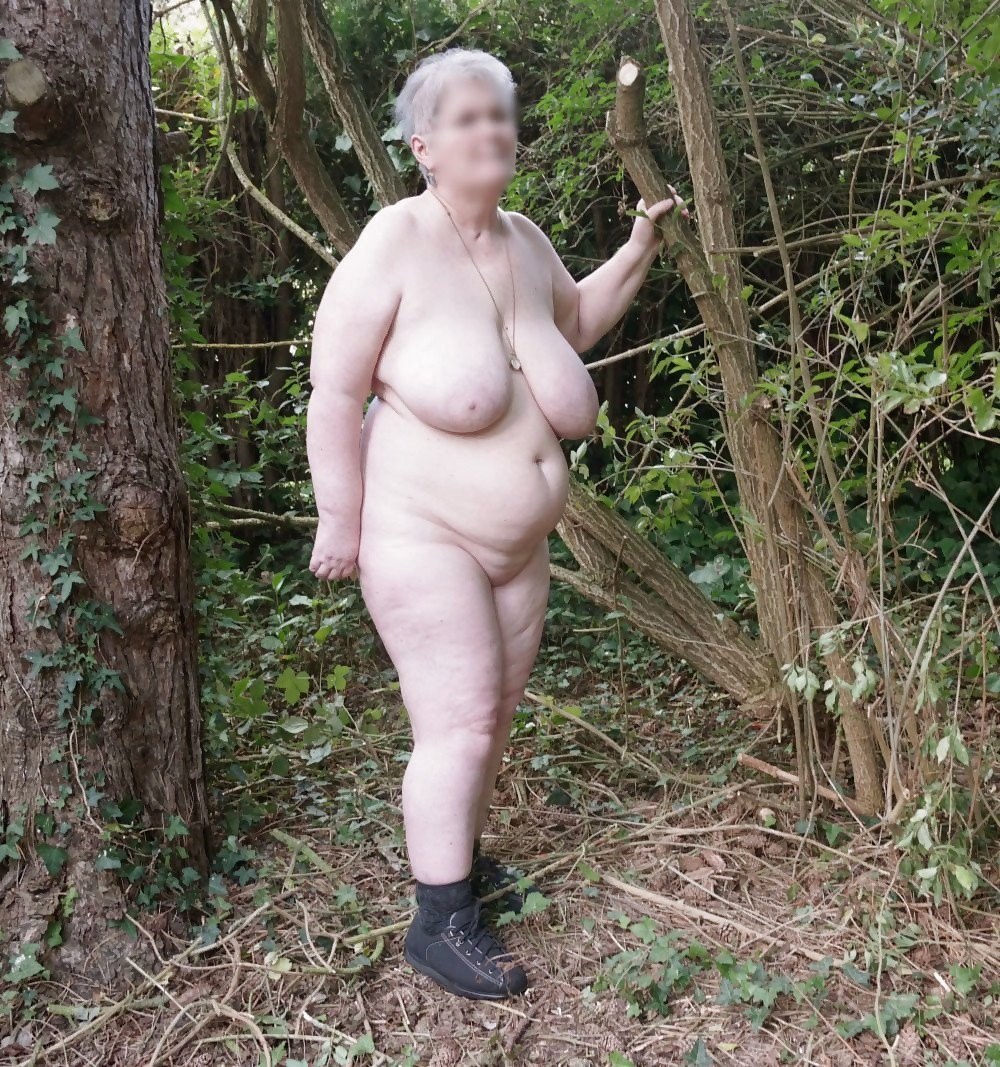 Viejas desnudas ancianas