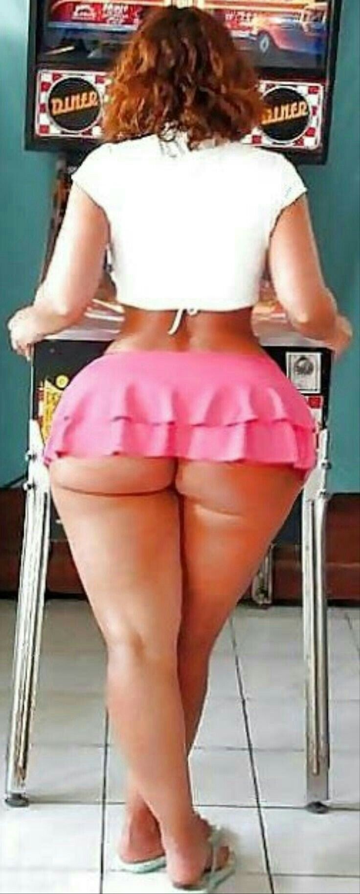 Enorme falda de trasero