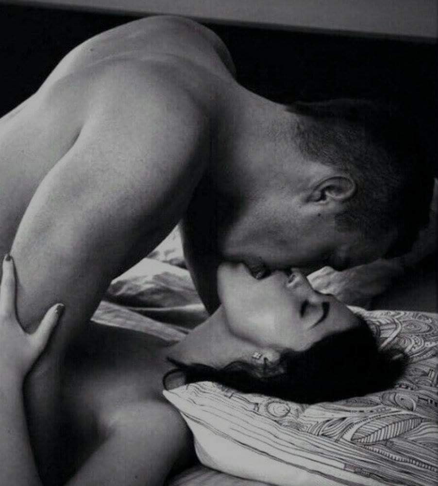 Beso erótico apasionado