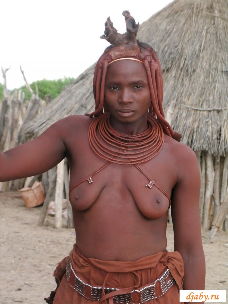 Tetas de mujeres negras de la tribu