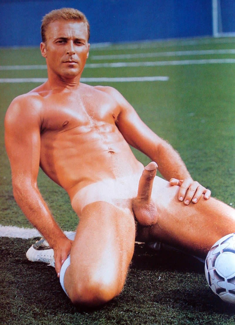 Jugadores de fútbol famosos desnudos