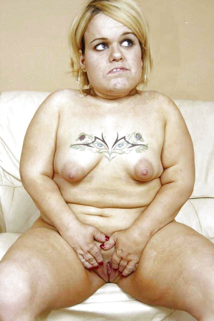 Viejos lilliputes desnudos