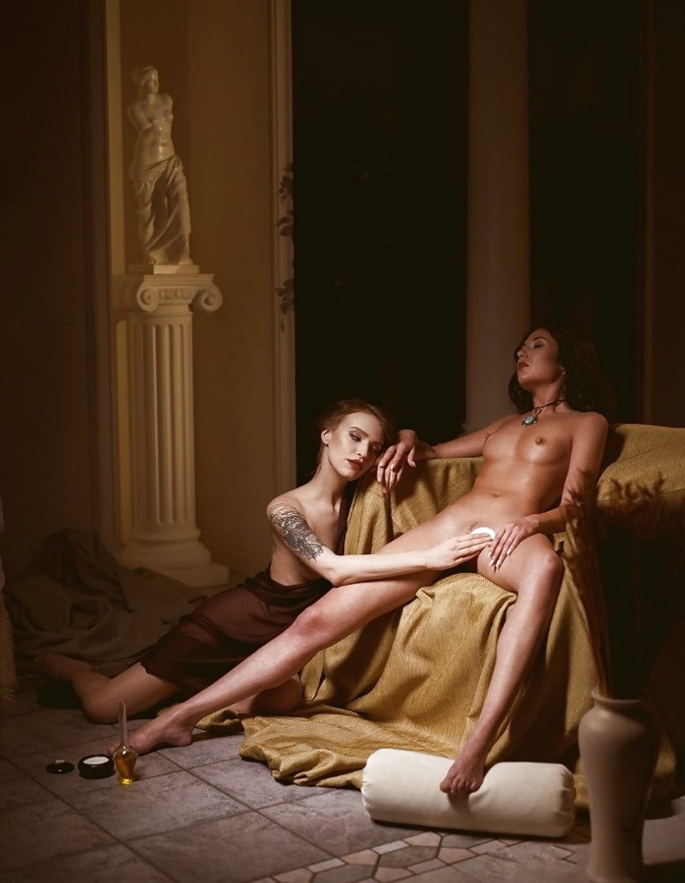 Mujeres al estilo de desnudos