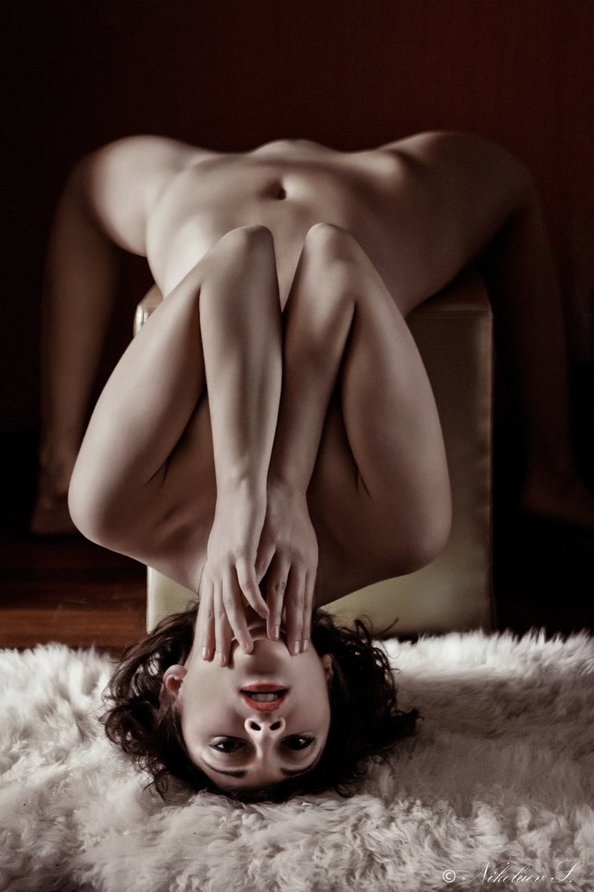 Poses para una sesión de fotos erótica