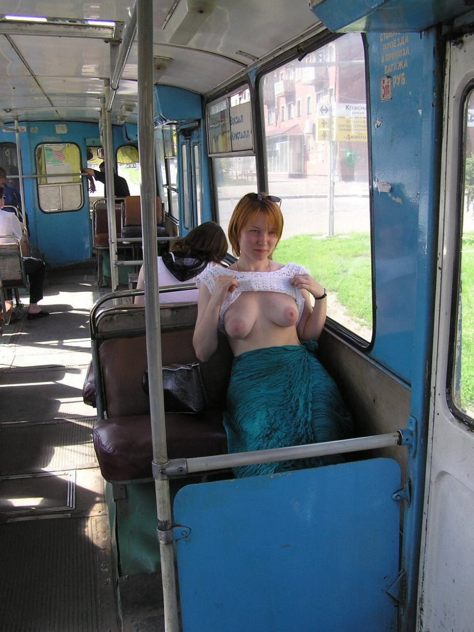 Chicas sin bragas en el transporte público