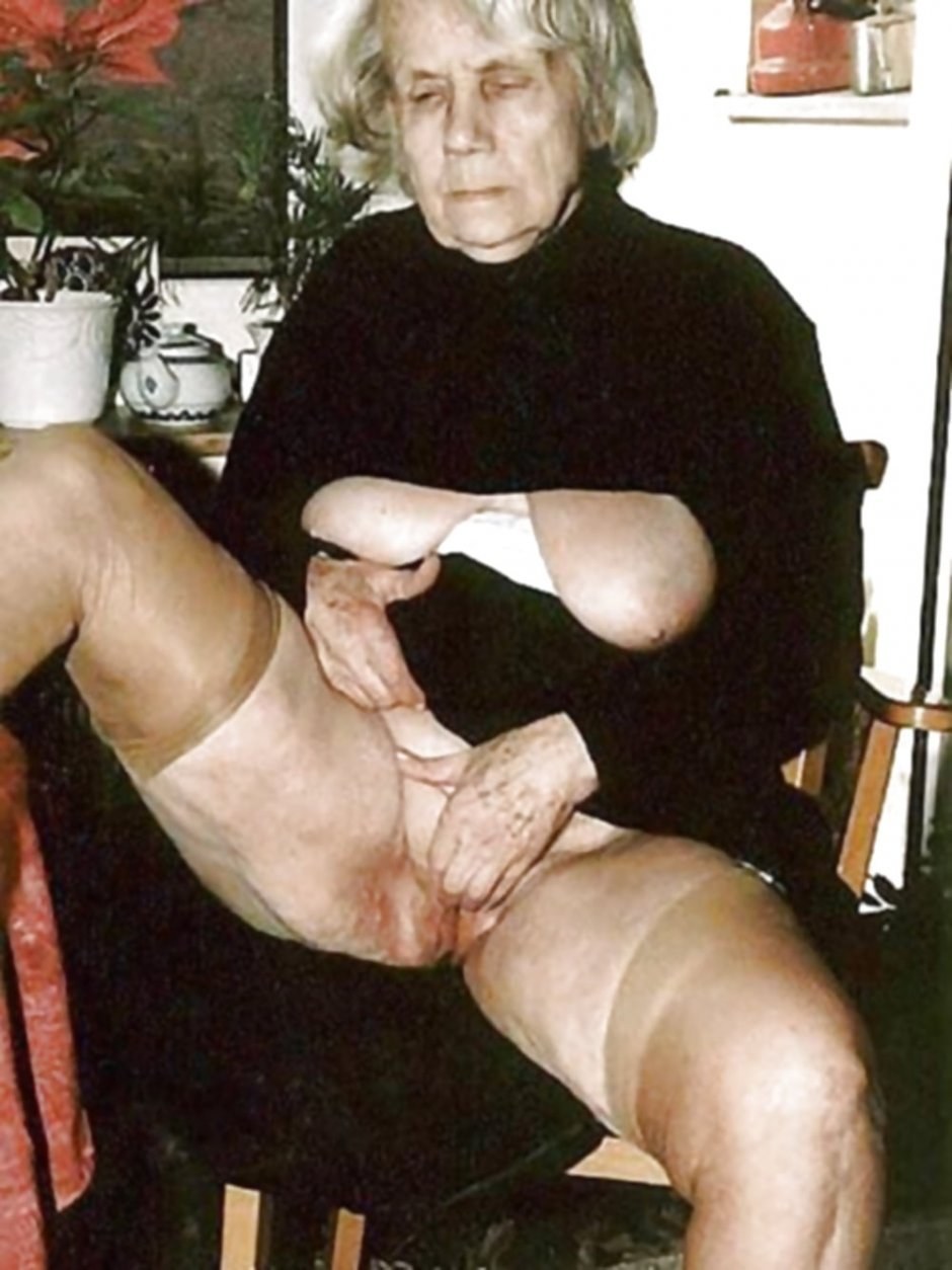 Viejas abuelas de 90 años desnudas