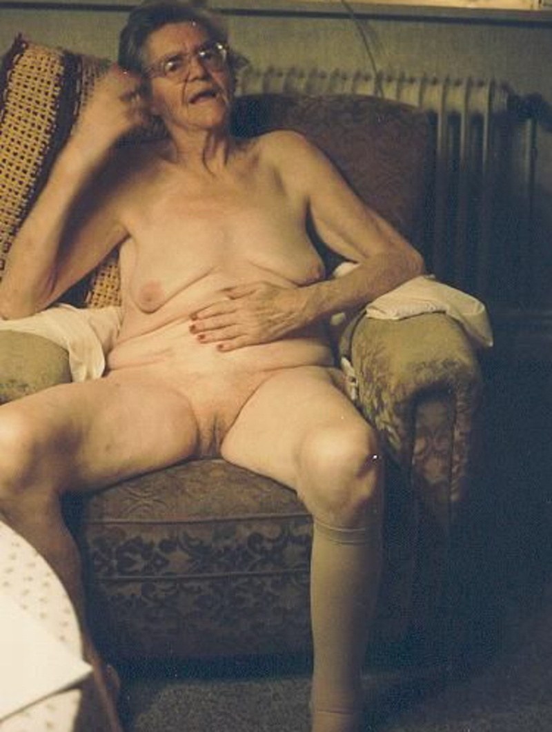 Viejas abuelas retro desnudas