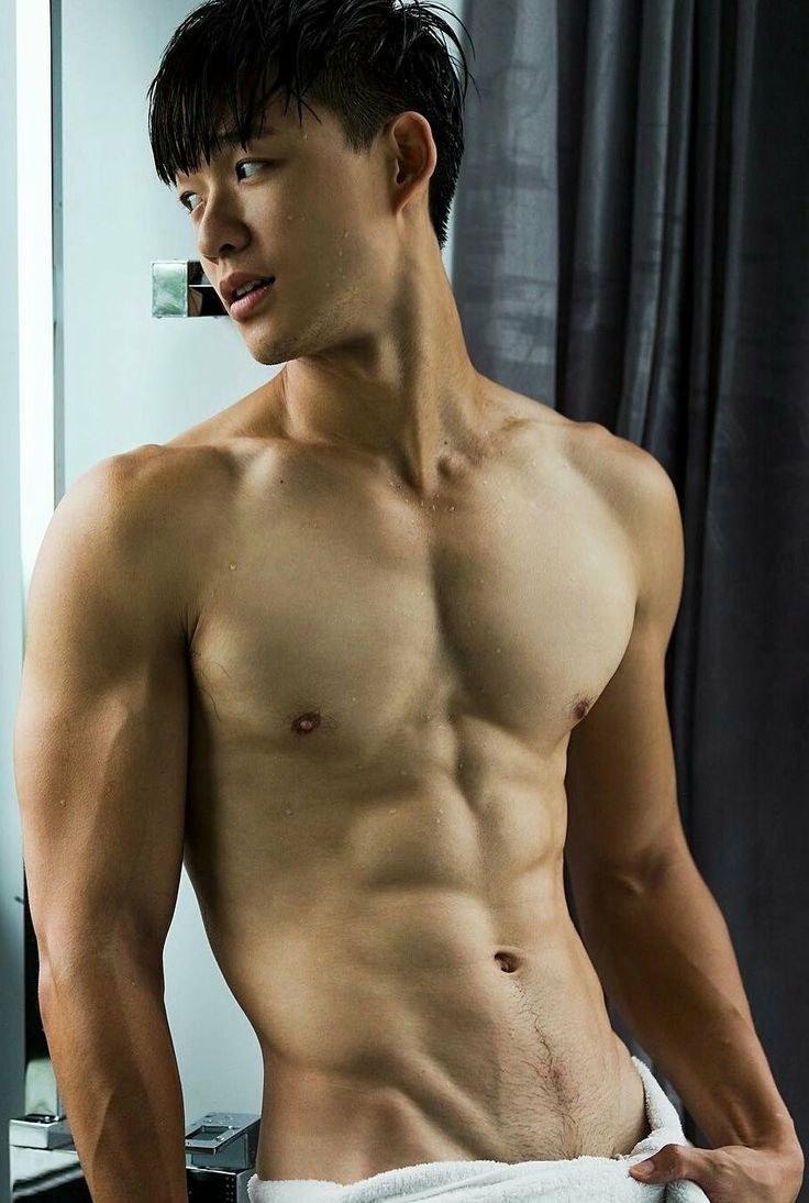 Torso asiático