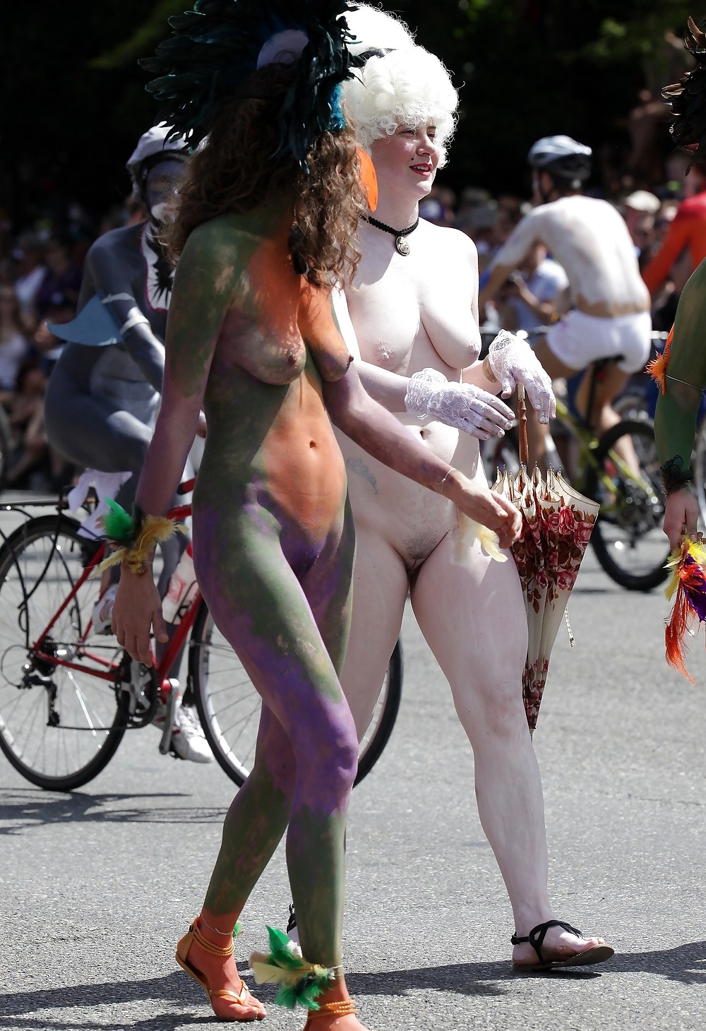 Desfile desnudo