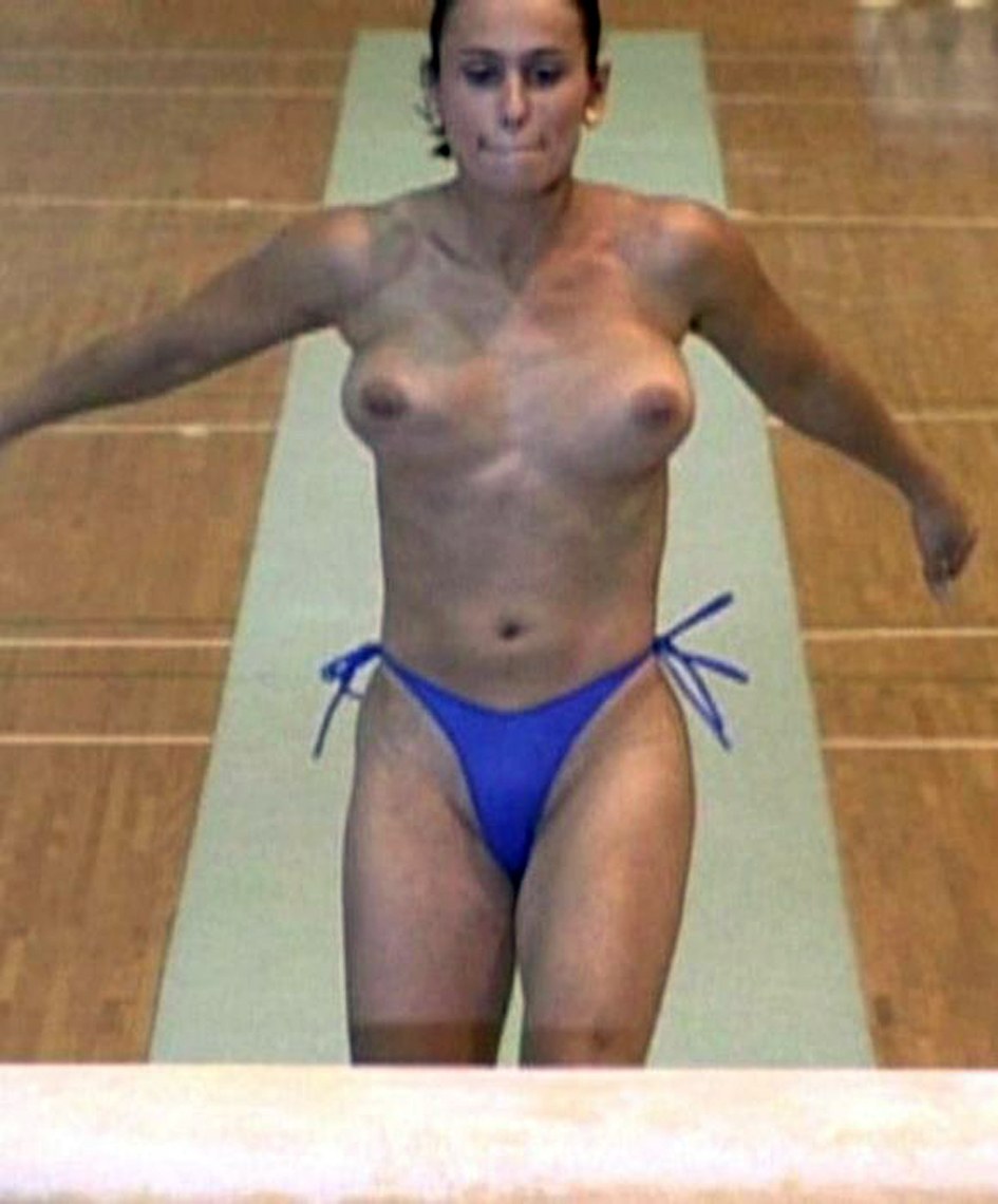 Gimnasta Lavinia Milosovici
