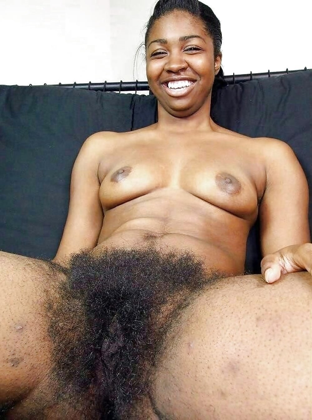 Africanos peludos desnudos