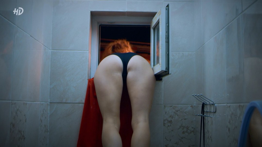 Lyubov Novikova-Aksyonova desnuda