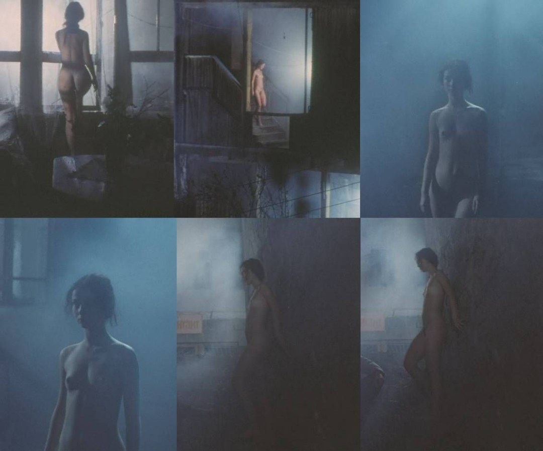Elena Zakharova desnuda. V. Kino