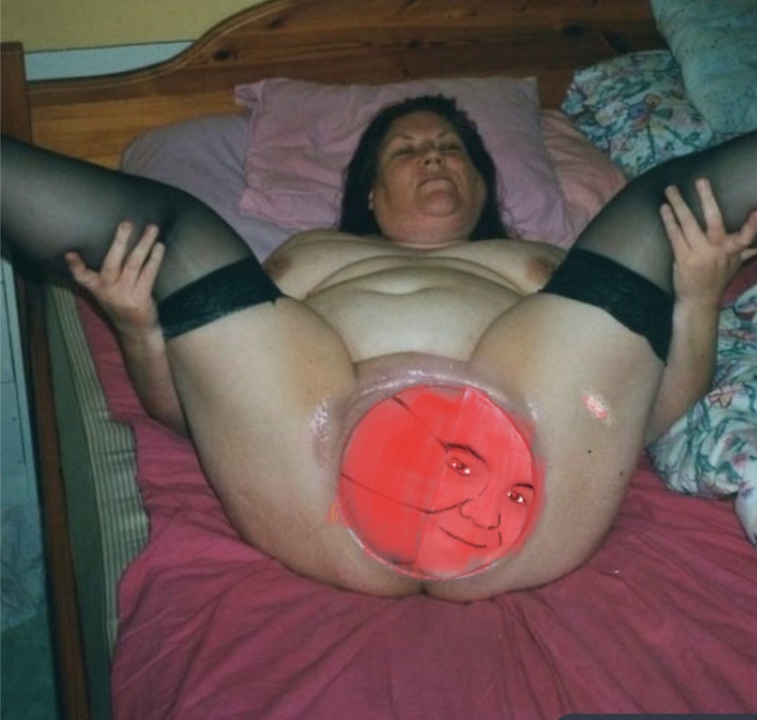 Bola de fútbol en la vagina