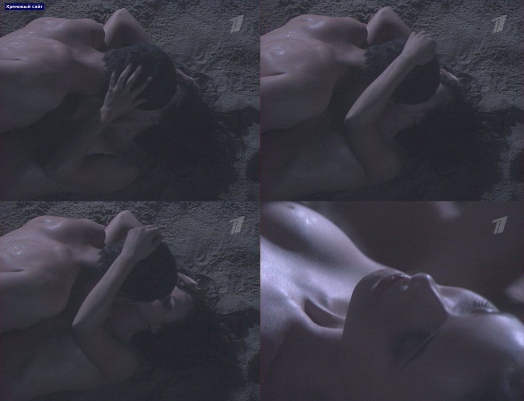Anna Snatkina desnuda en la película