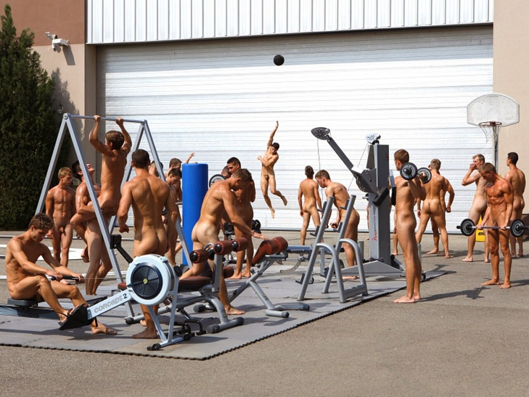 Sports Sports CFNM desnudo