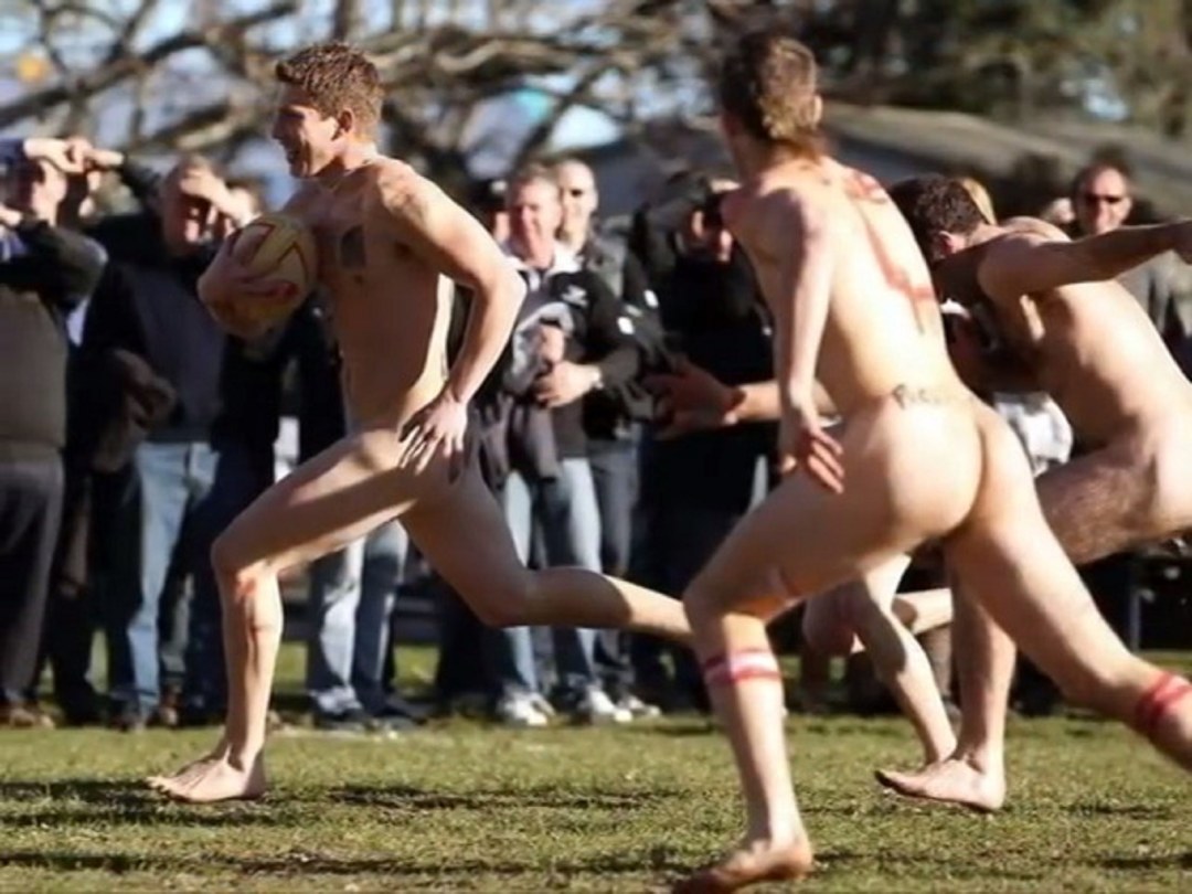 Corre desnudo en Europa