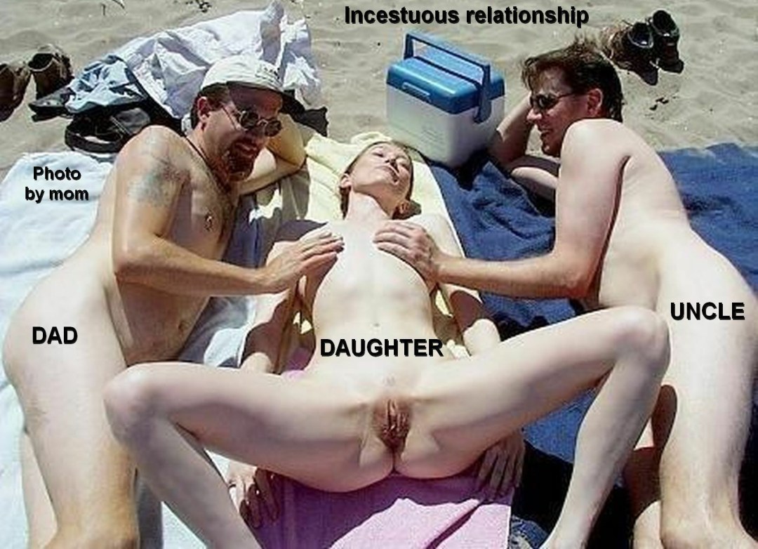 Público Fucto en la playa