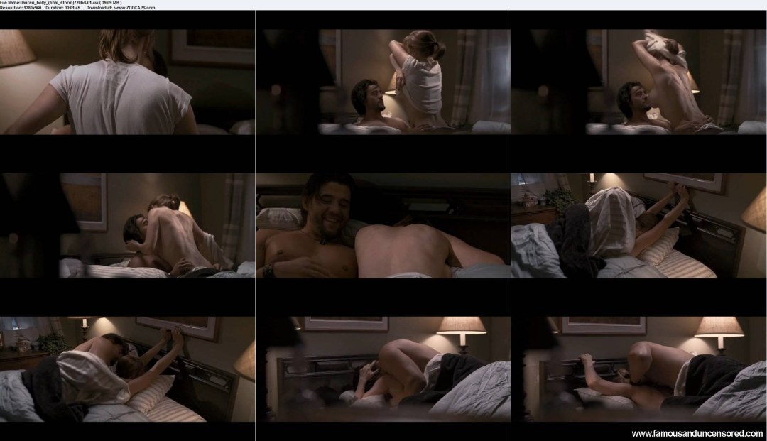 Loren Holly desnuda en películas